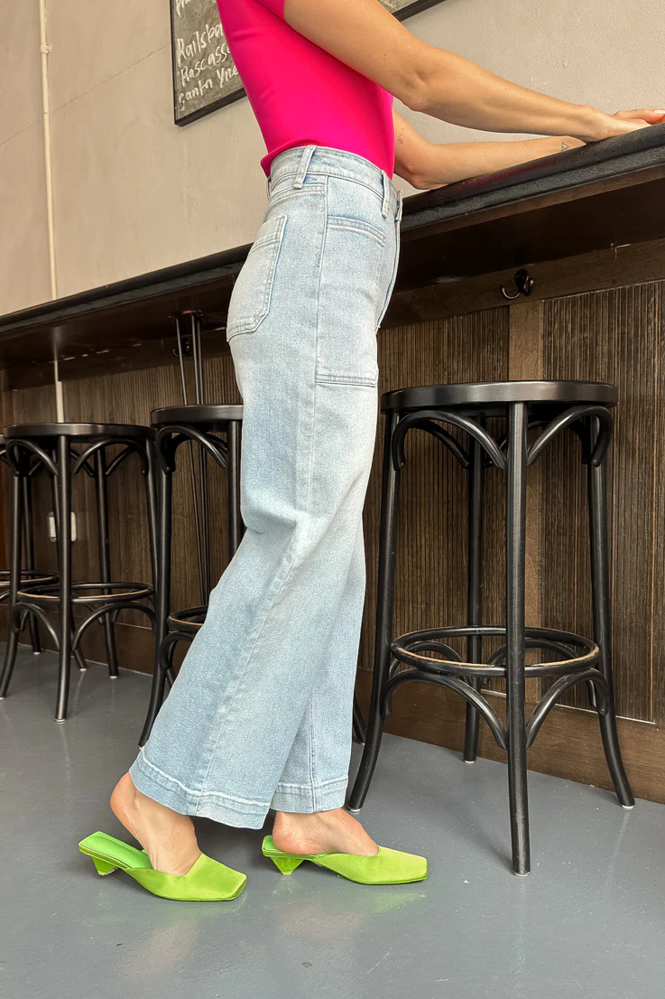 American Honey Jeans - Image 4
