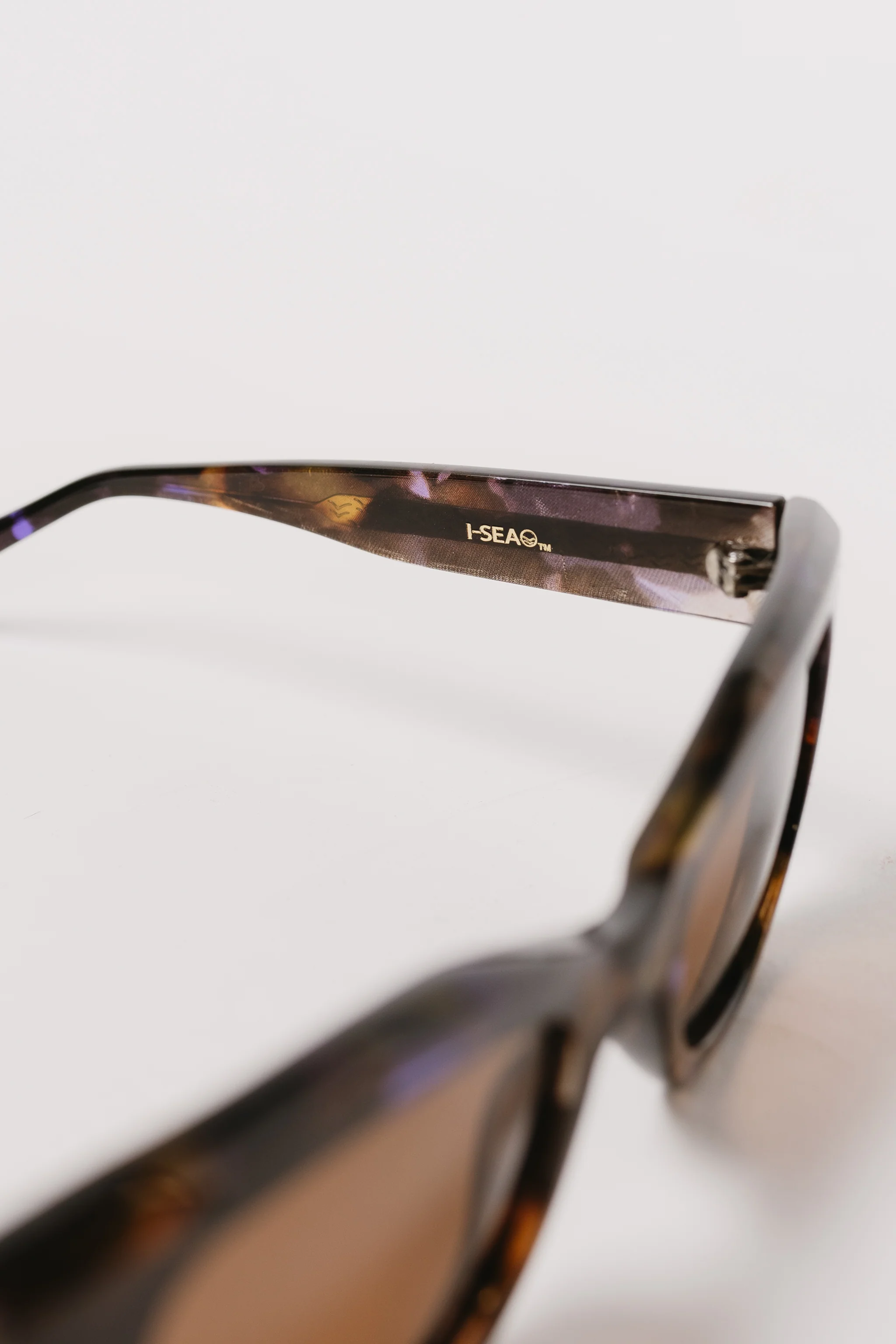 Avery Sunglasses - Image 4