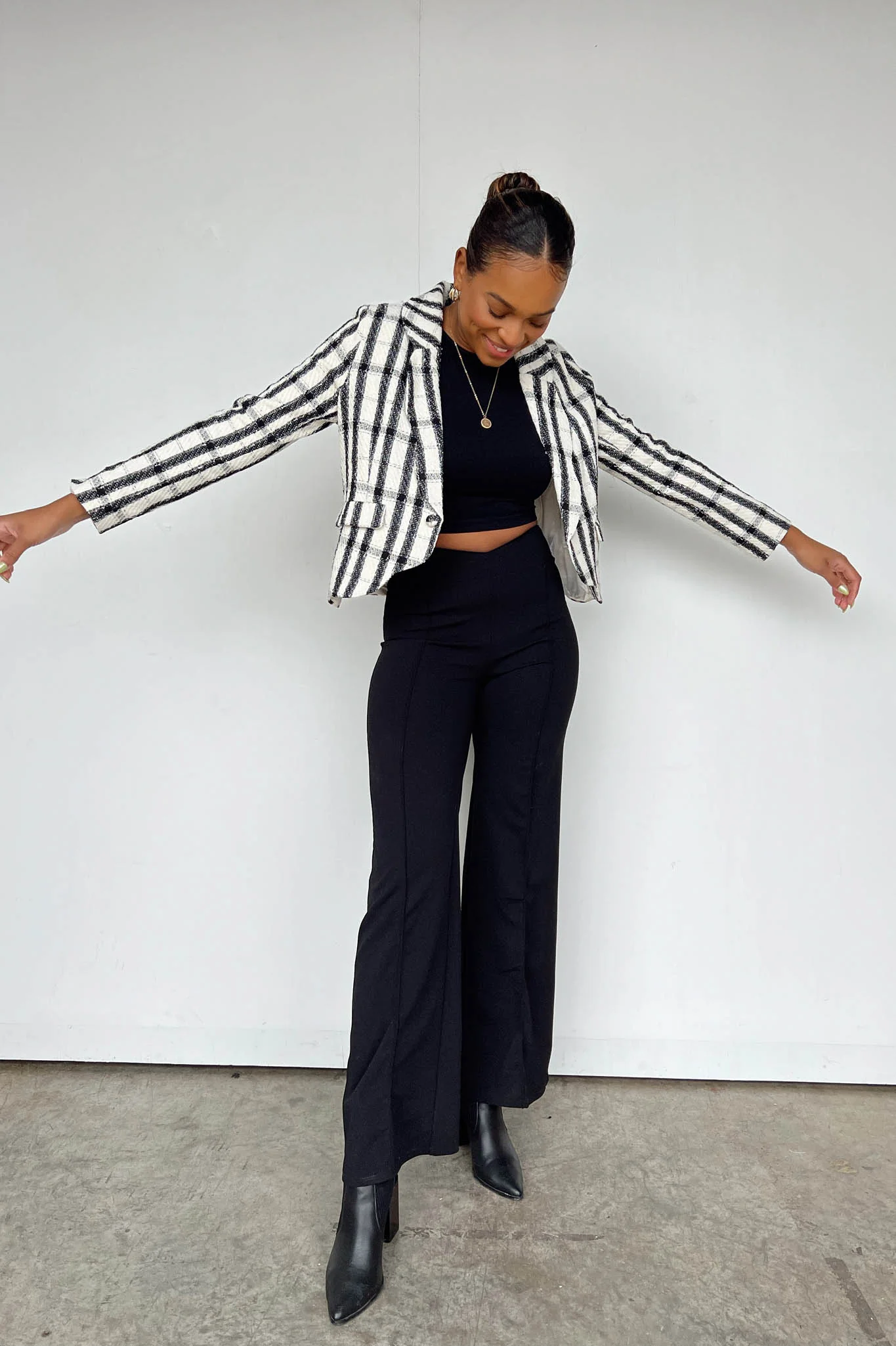 Becca Blazer - Image 4
