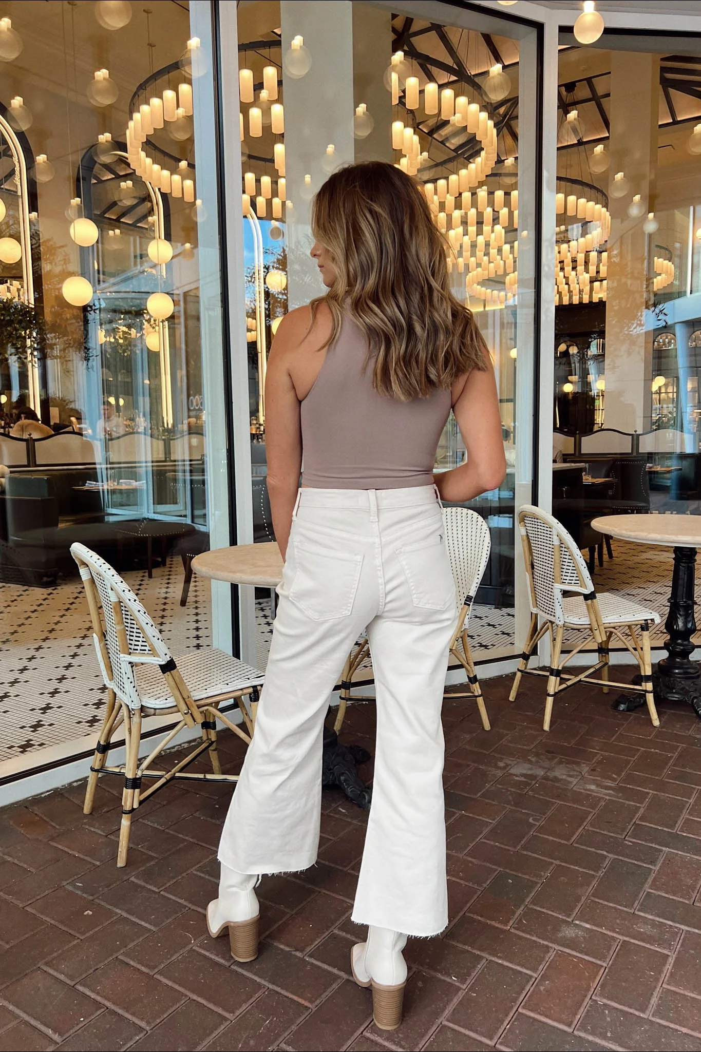 Cadet Cropped Flare Jeans - Image 10