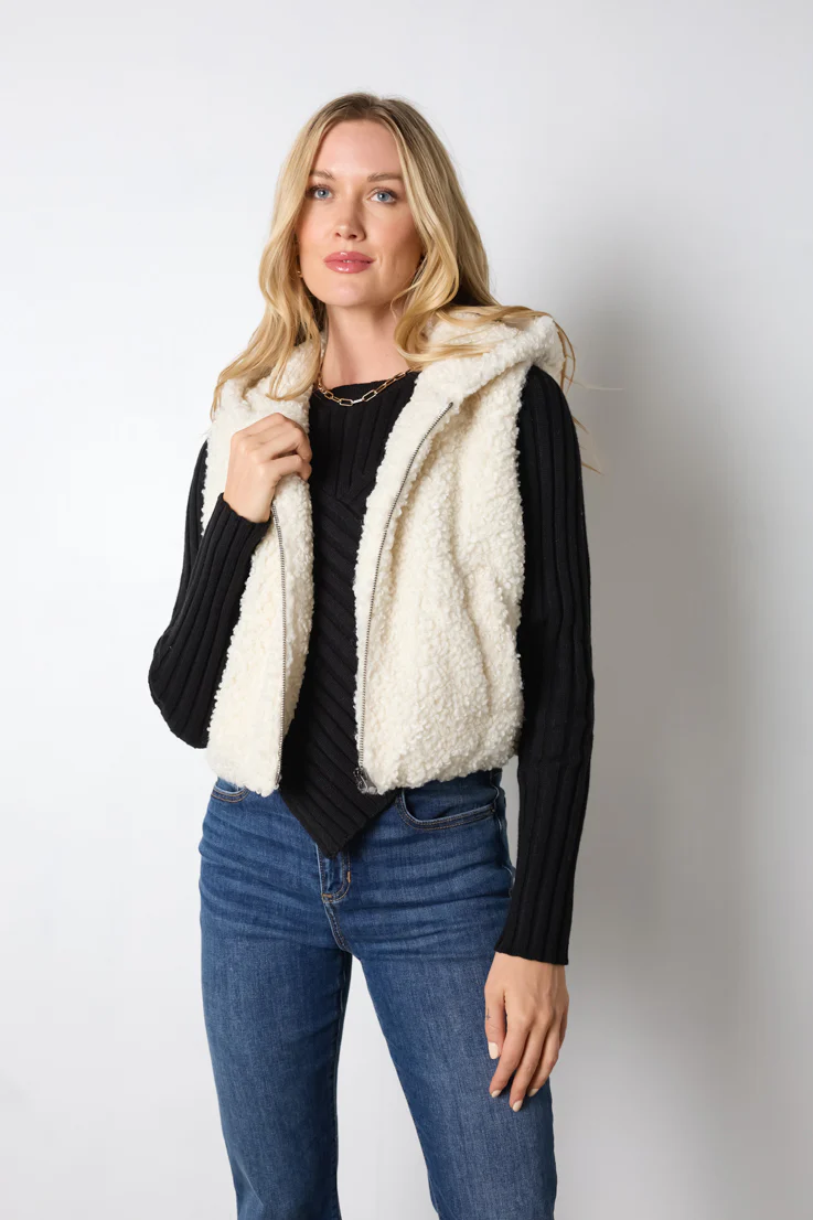 Chai Frappe Vest - Image 3