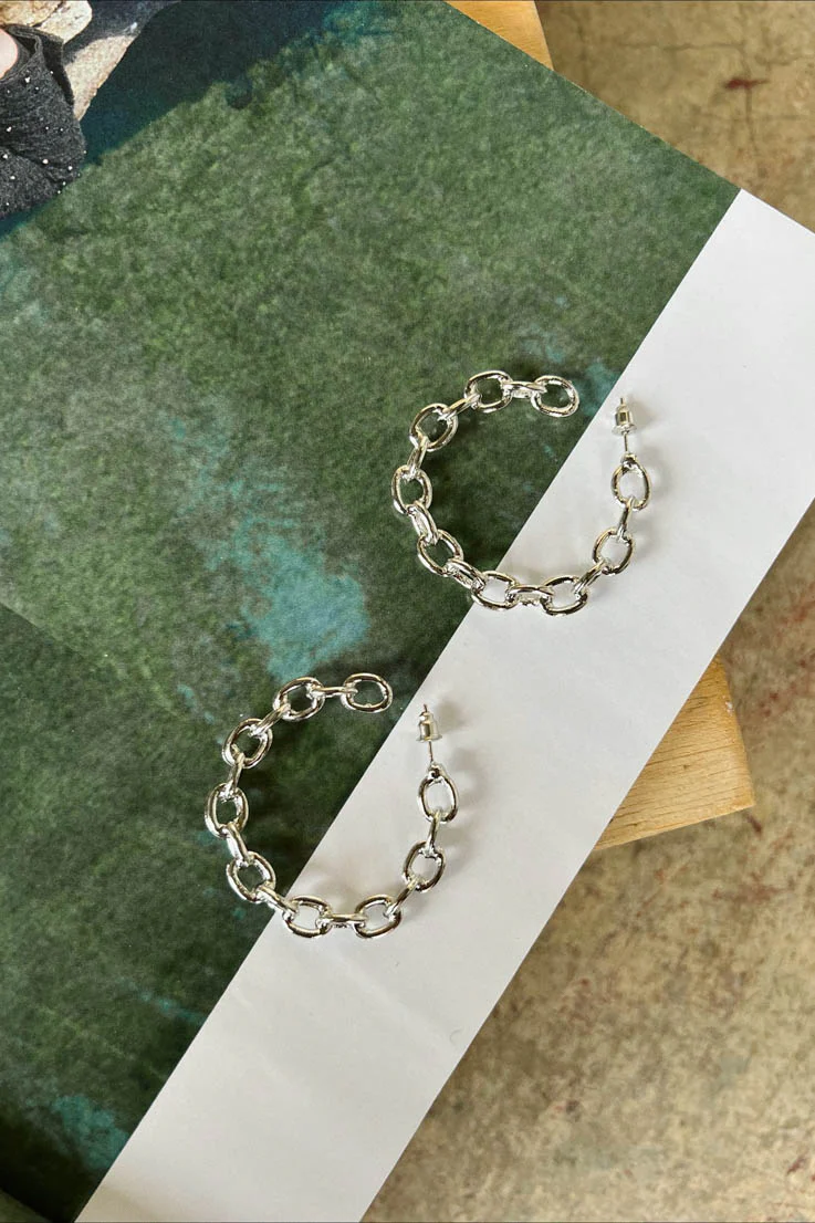 Chain Earrings - Image 3