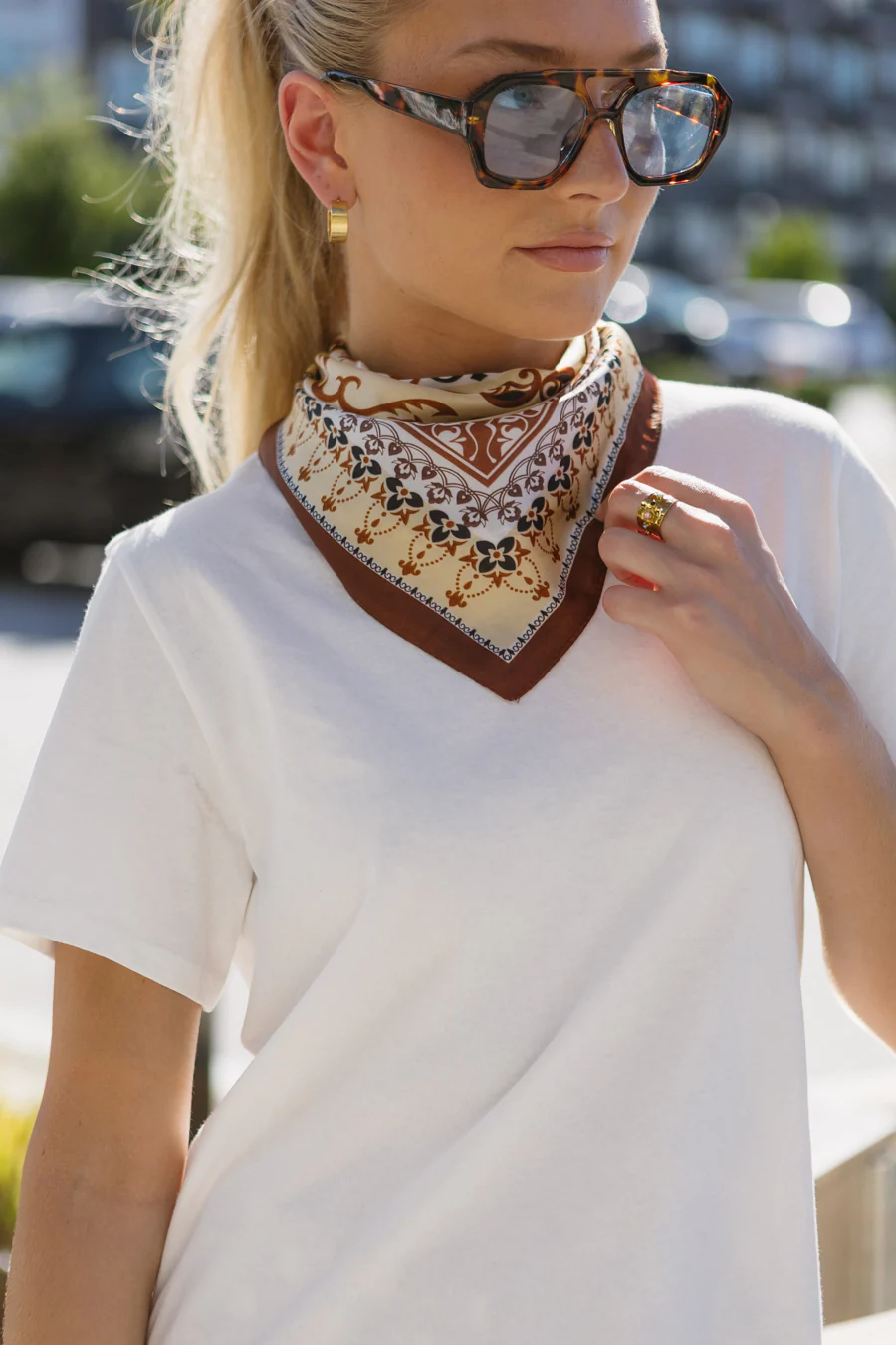 Crunching Leaves Scarf - Image 5