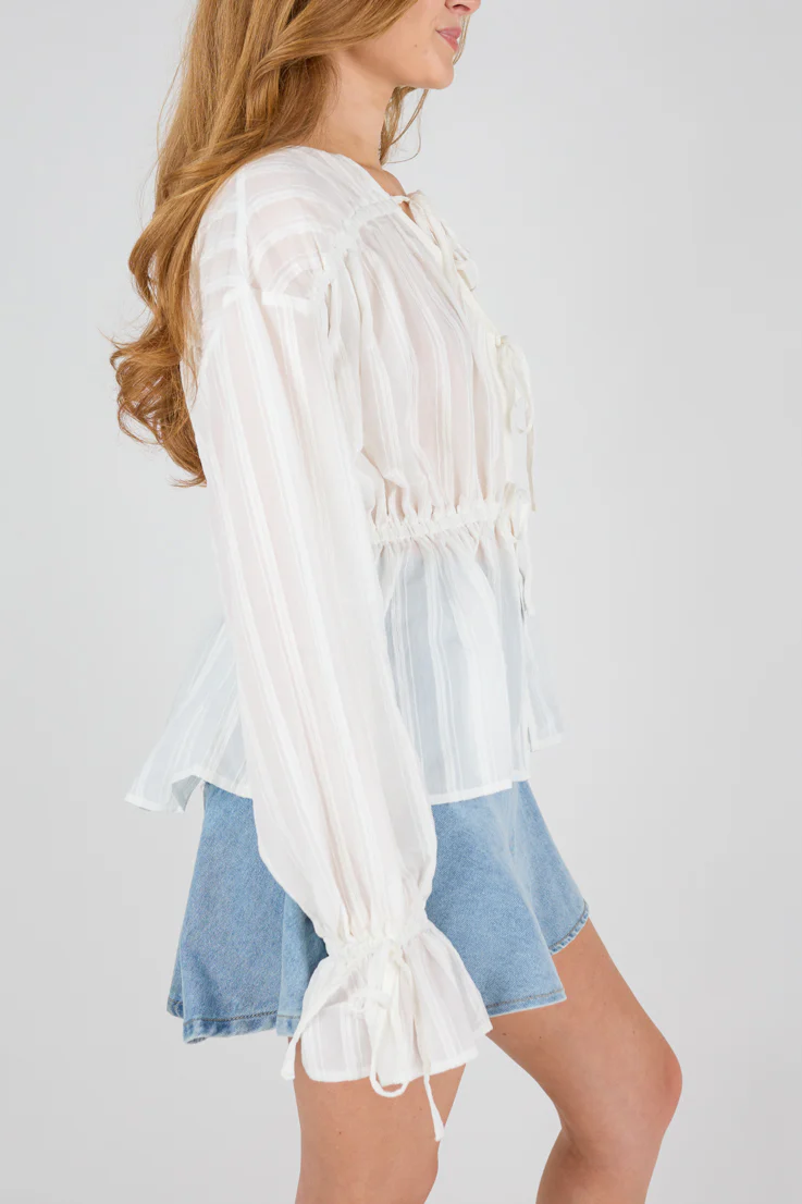 Daydreams Blouse - Image 3