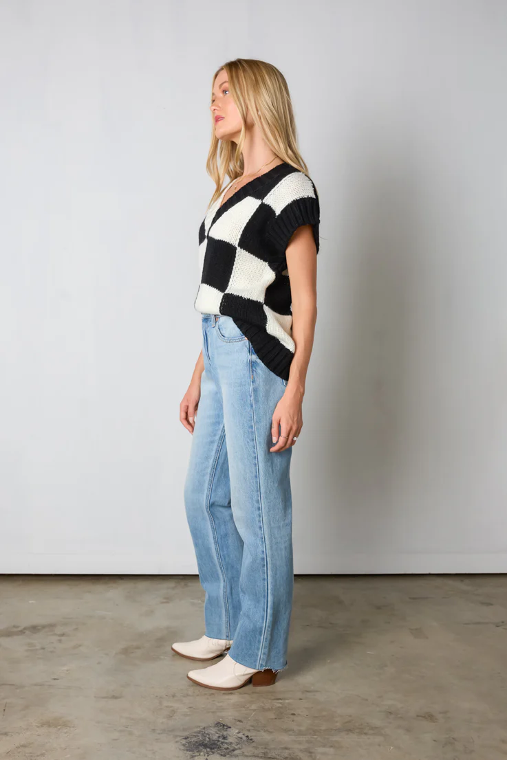 Flynn Sweater Vest - Image 4