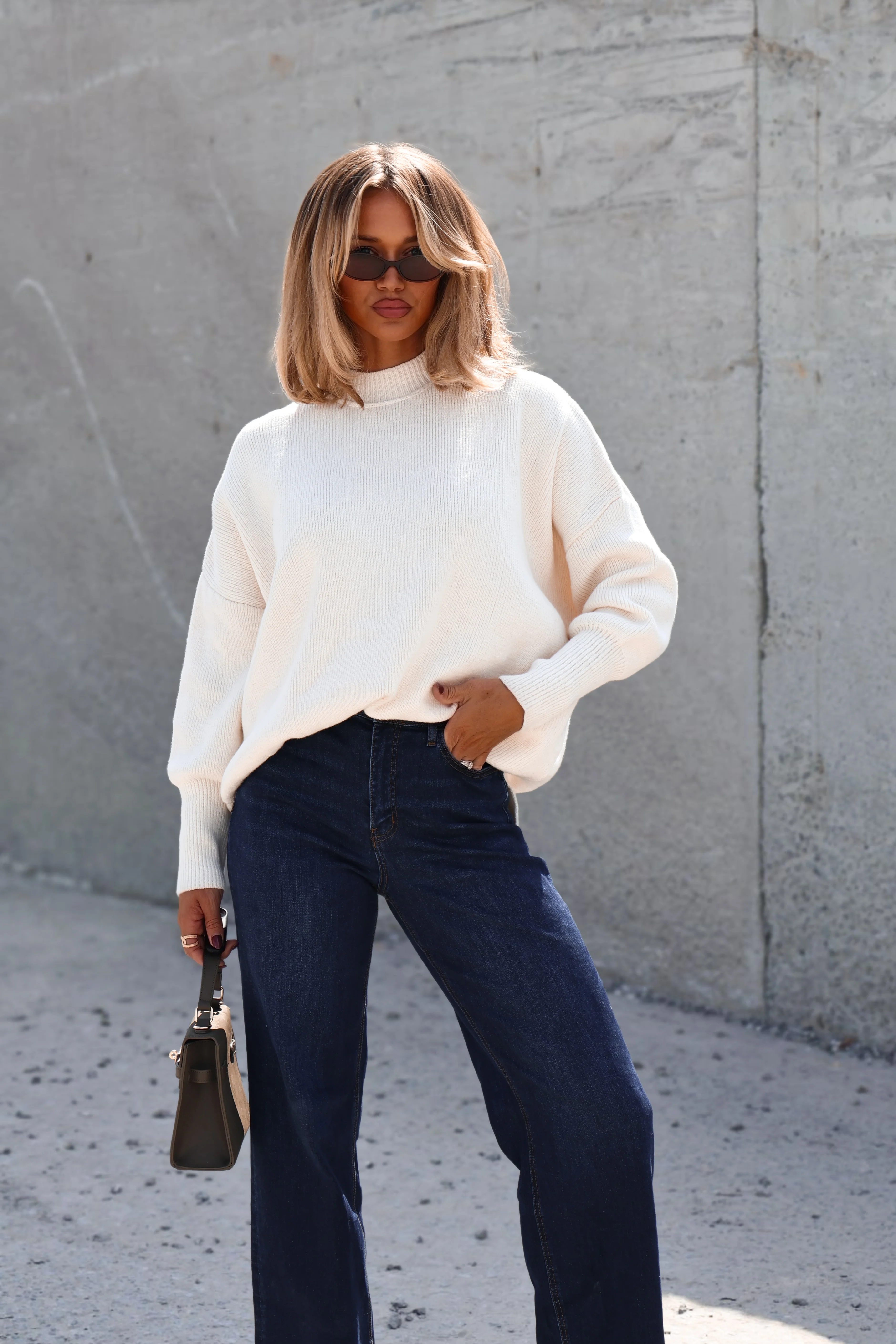Full Moon Sweater - Image 19