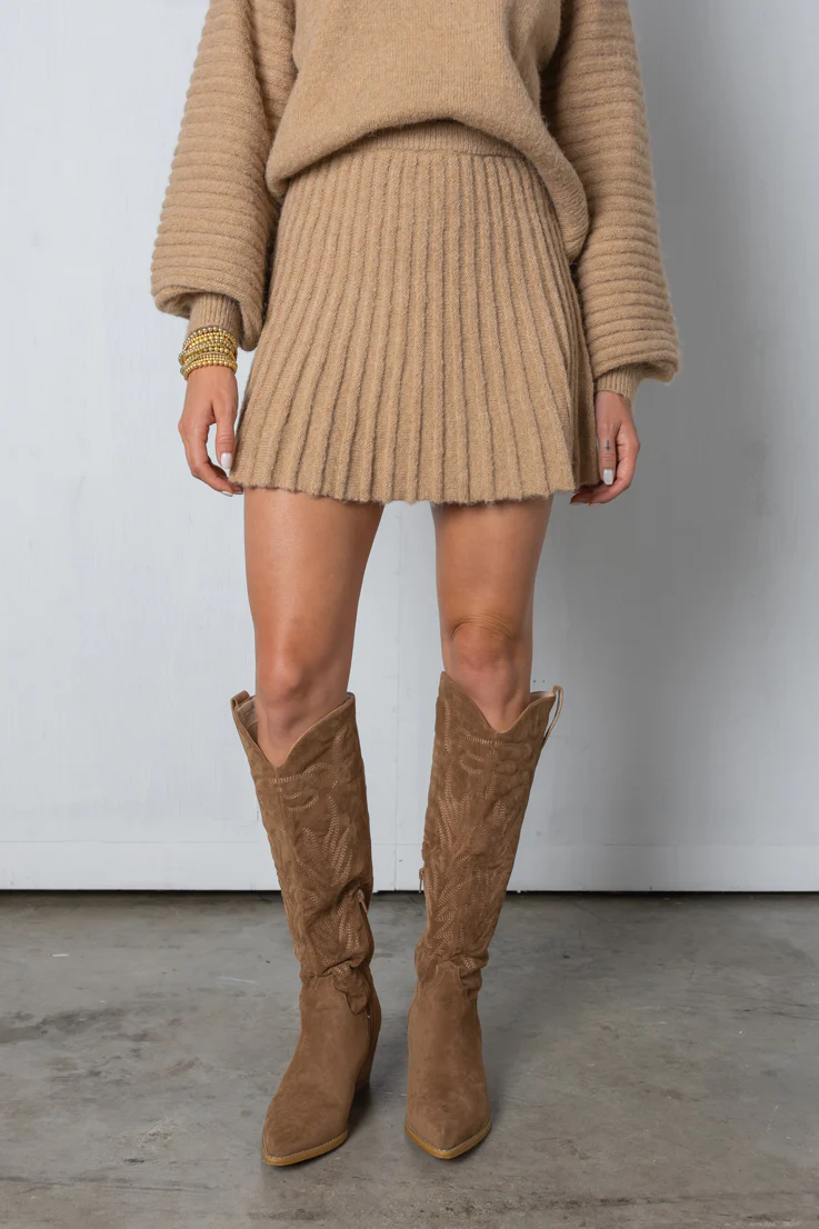 Gabrielle Knit Skirt - Image 12