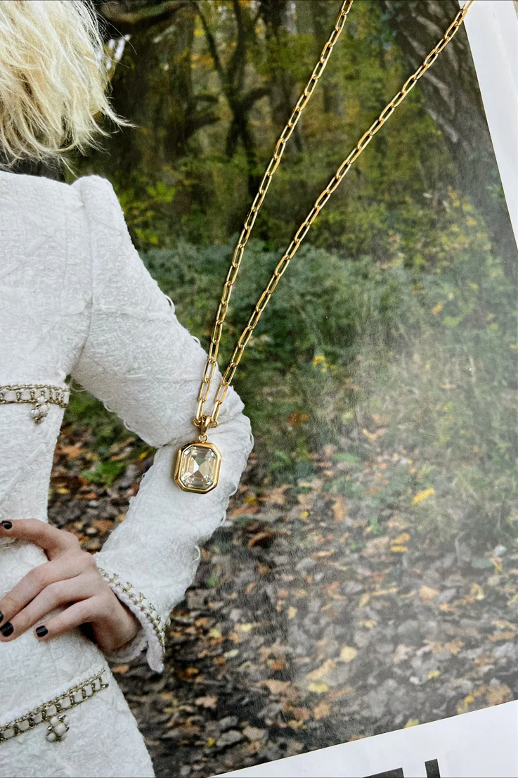 Genovia Necklace