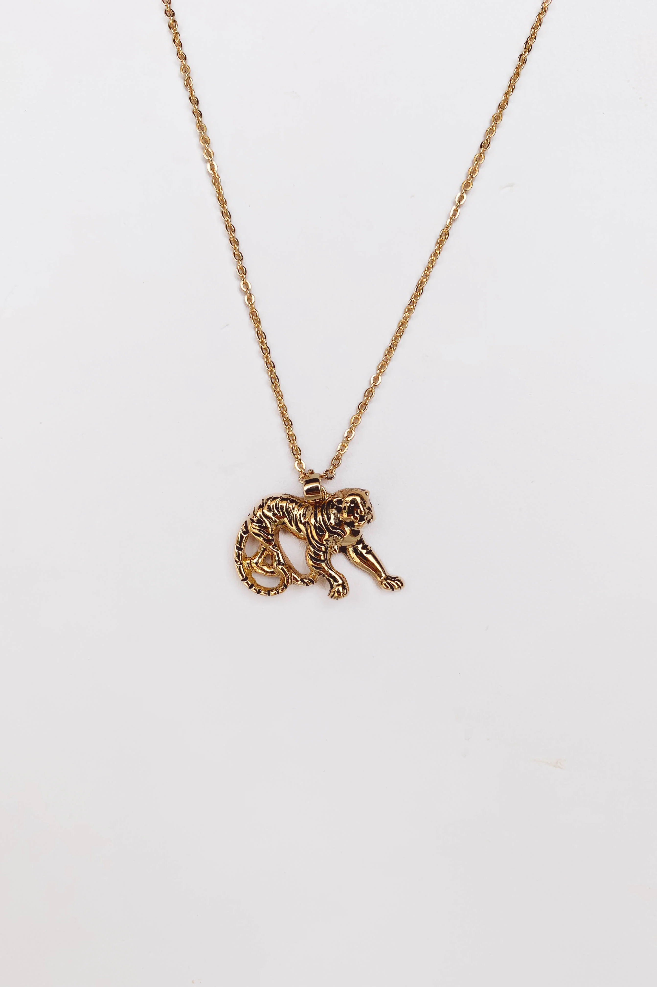 Get Em Tiger Necklace - Image 2