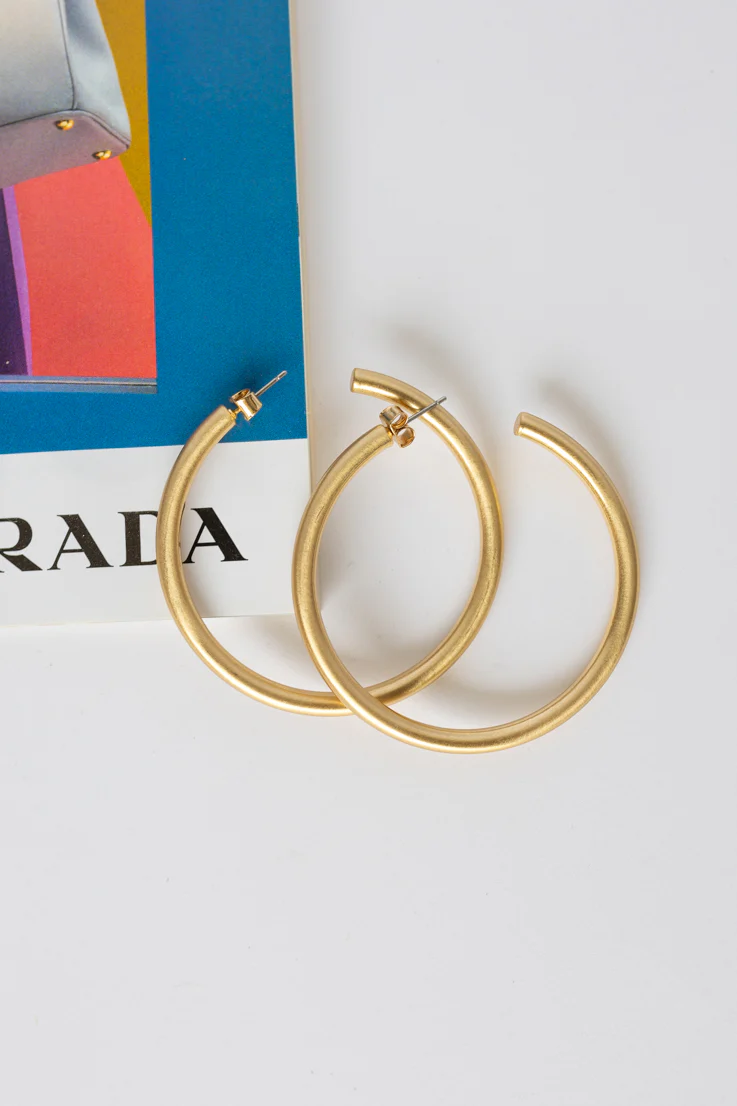 Giselle Hoops - Image 2