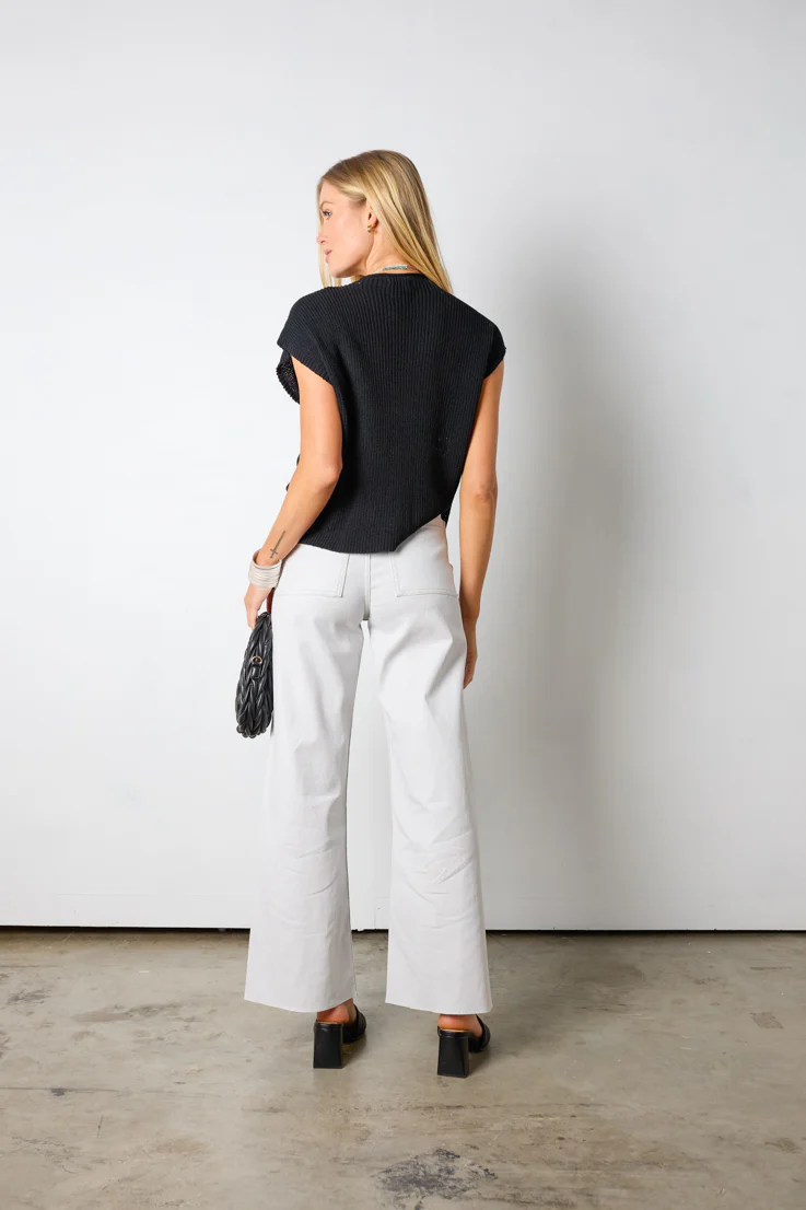 Gleaming Jeans - Image 2