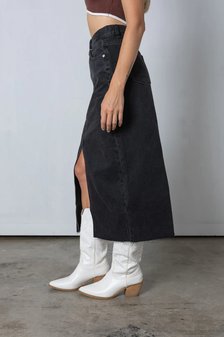 Harleen Skirt - Image 4