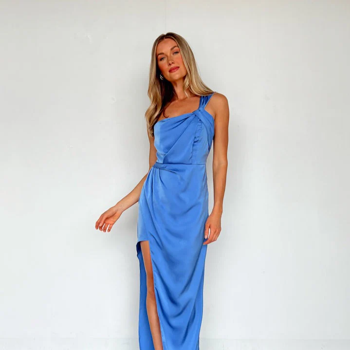 Head Turner Dress - Image 5