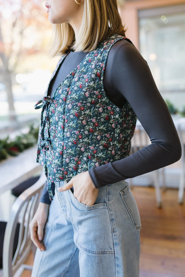 Heart to Heart Vest - Image 4