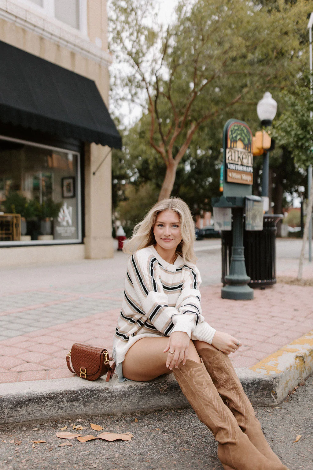 Helen Sweater - Image 4