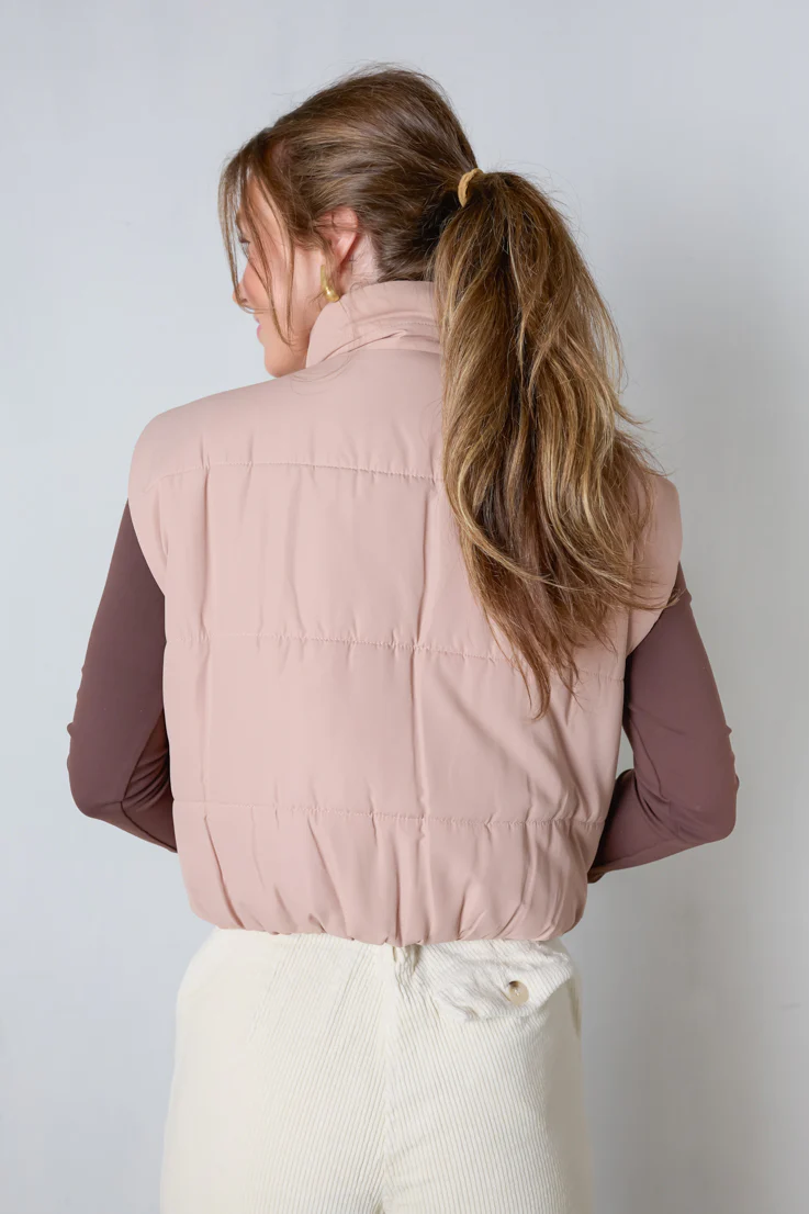 It Girl Puffer Vest - Image 2