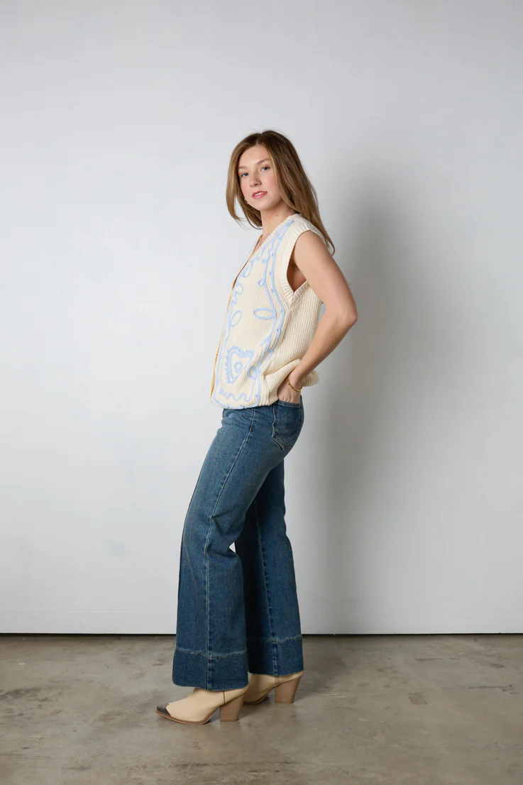 Laney Sweater Vest - Image 4
