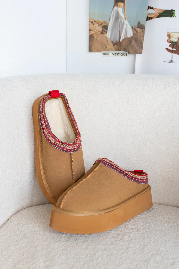 Let's Cuddle Slippers - Image 3