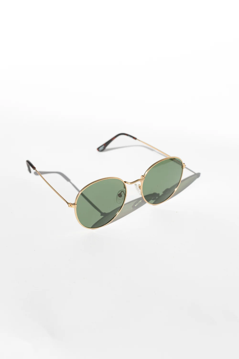 London Sunglasses - Image 4