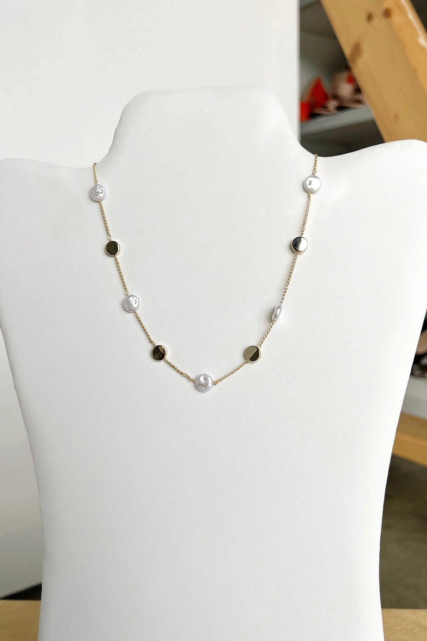 Lulu Gem Necklace - Image 2
