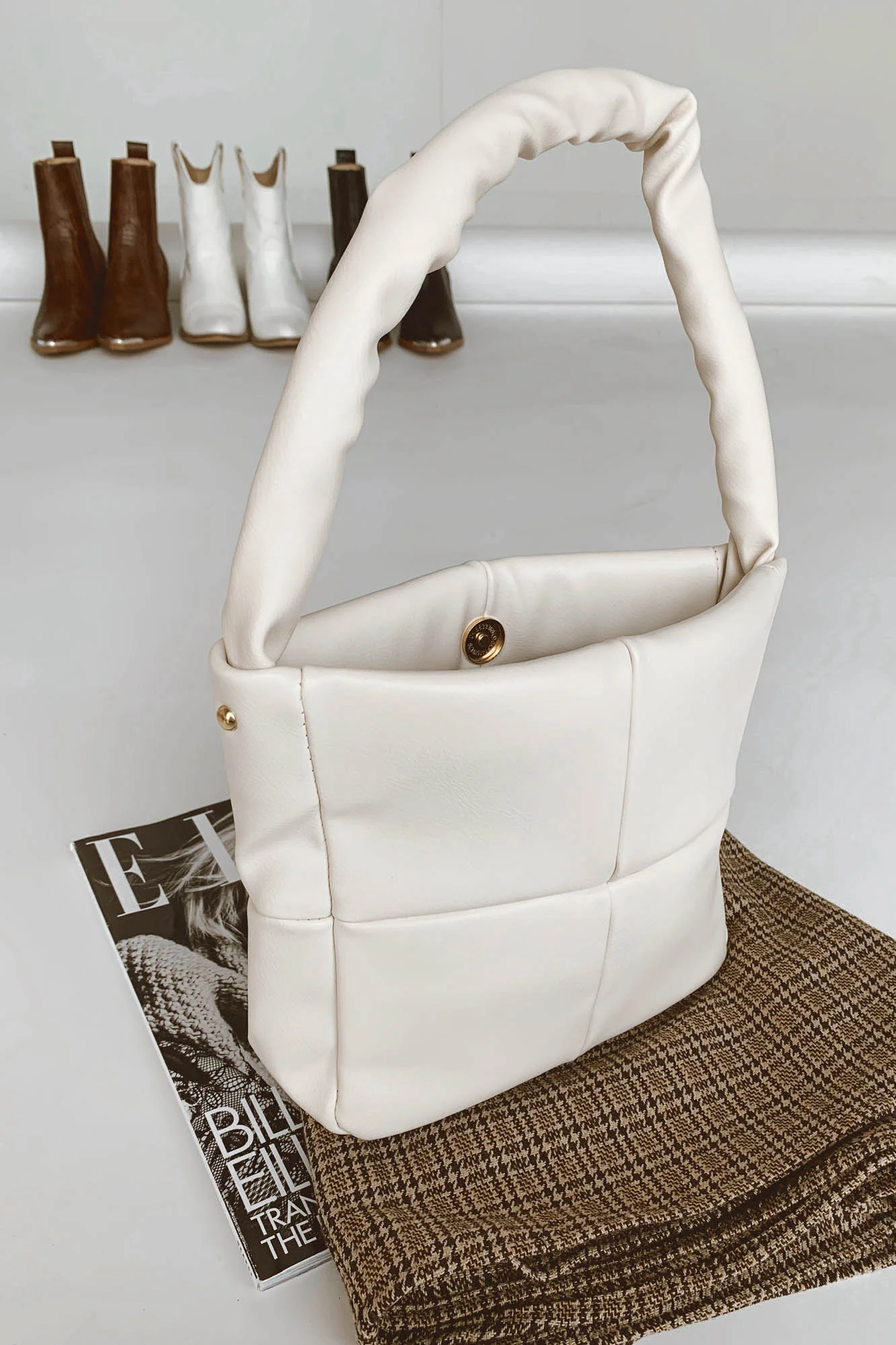 Mocha Latte Purse - Image 4