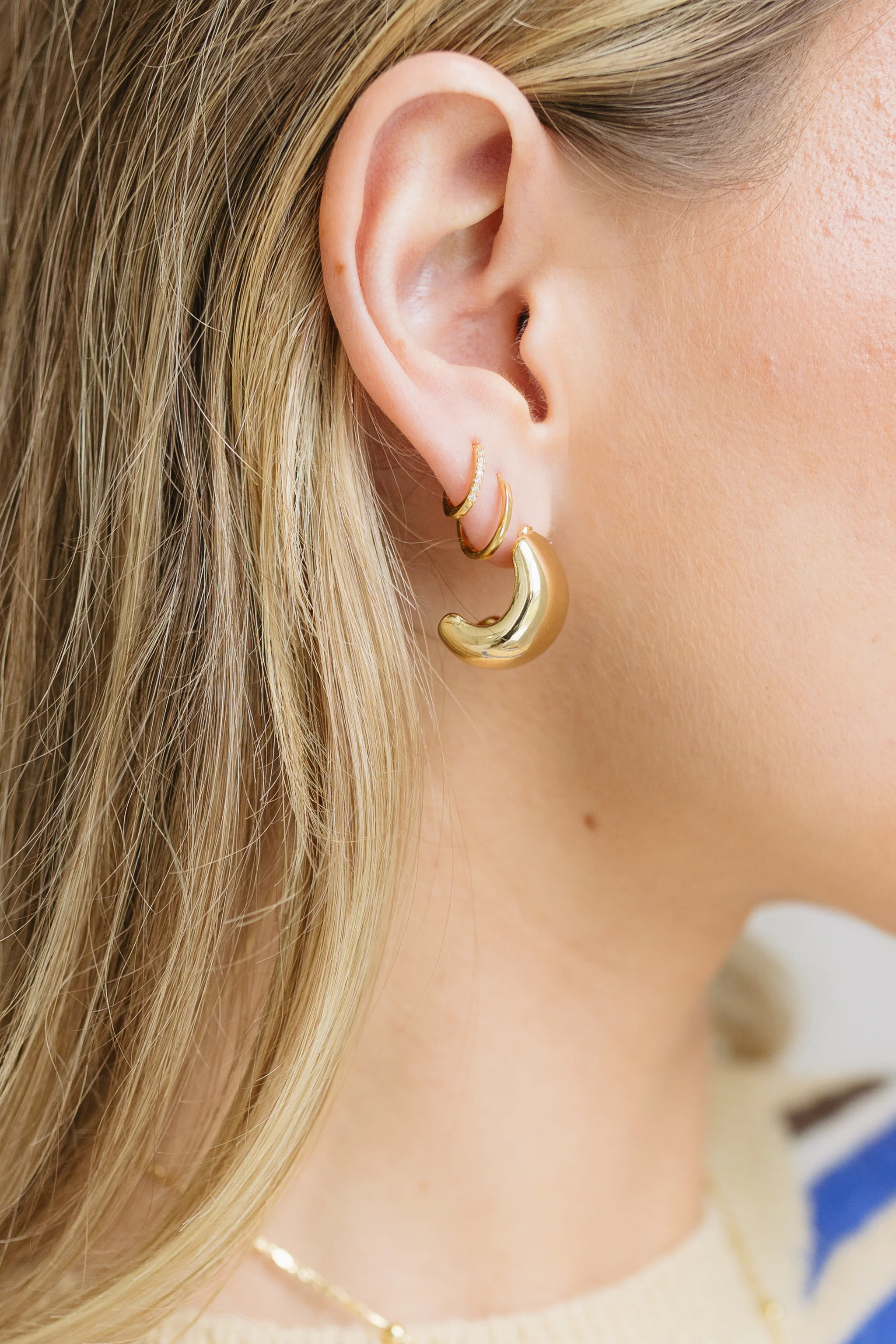 Nowhere Fast Earrings - Image 2