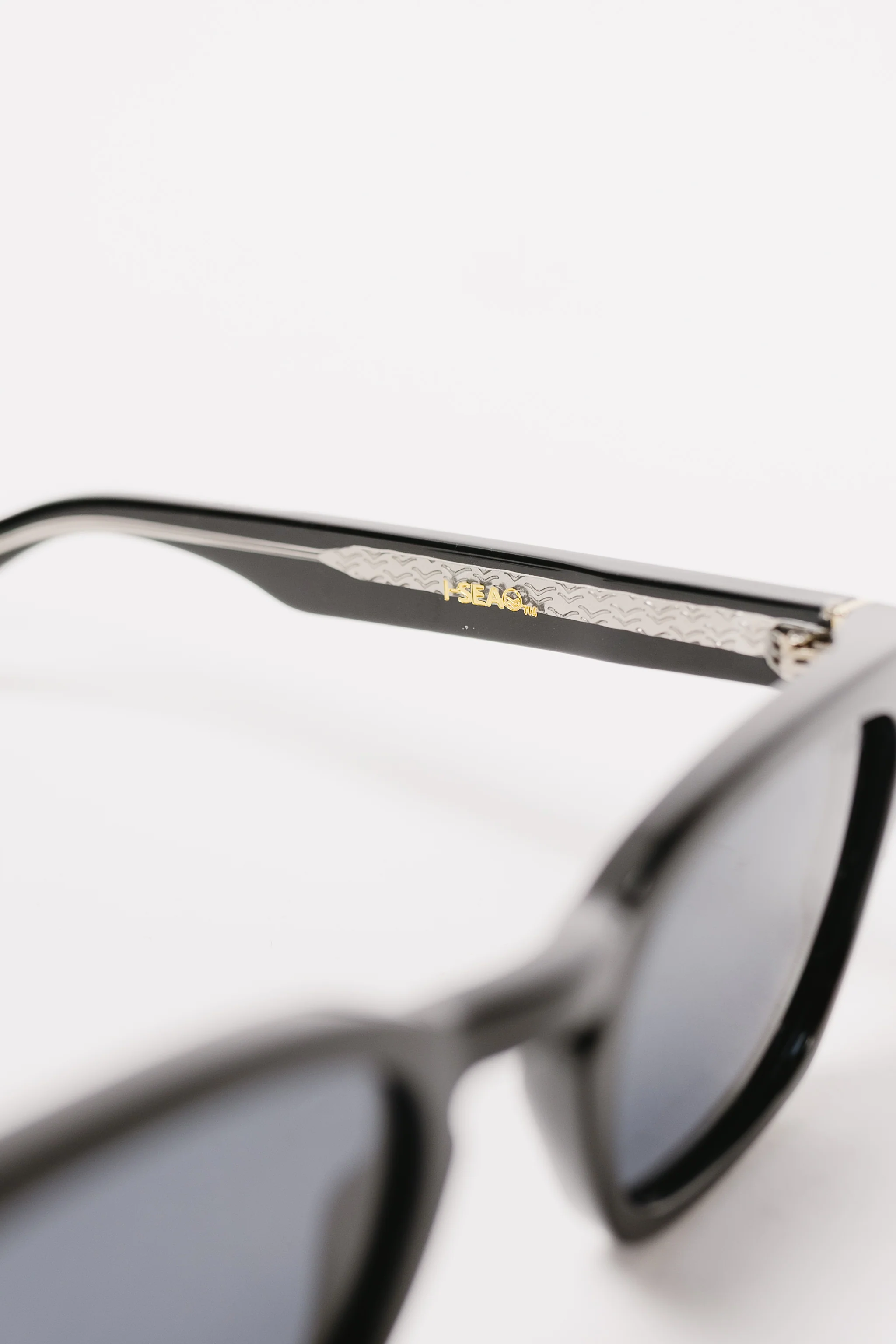 Palmer Sunglasses - Image 2