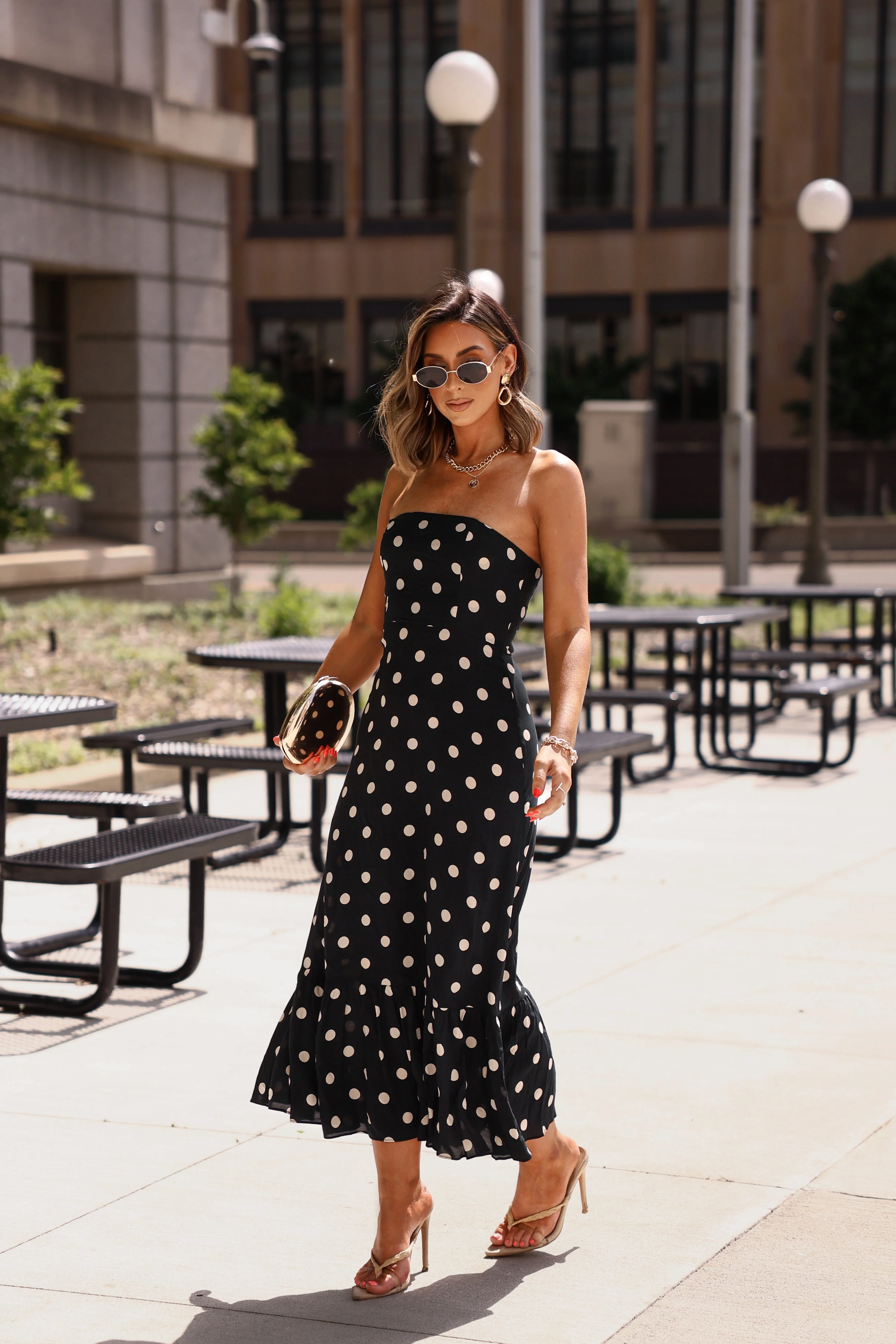 Parisian Cafe Dress - Image 3