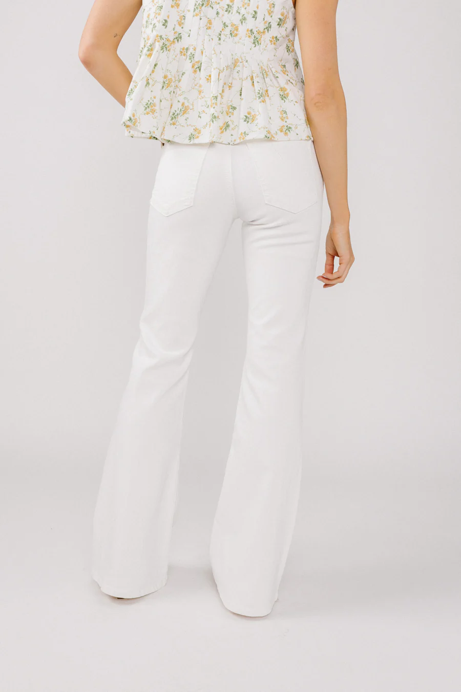 Robyn Jeans - Image 2