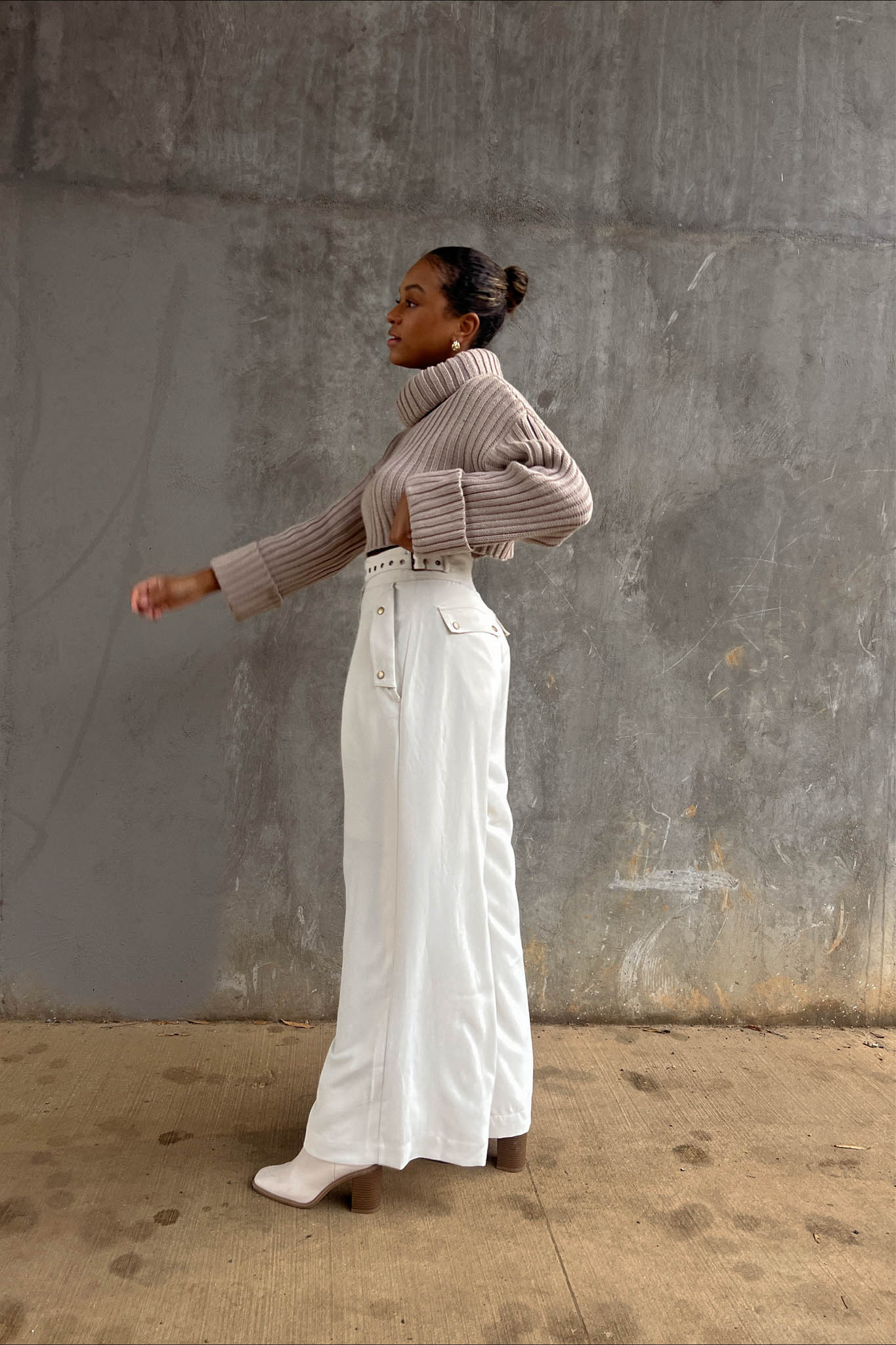 Spotlight Trousers - Image 9