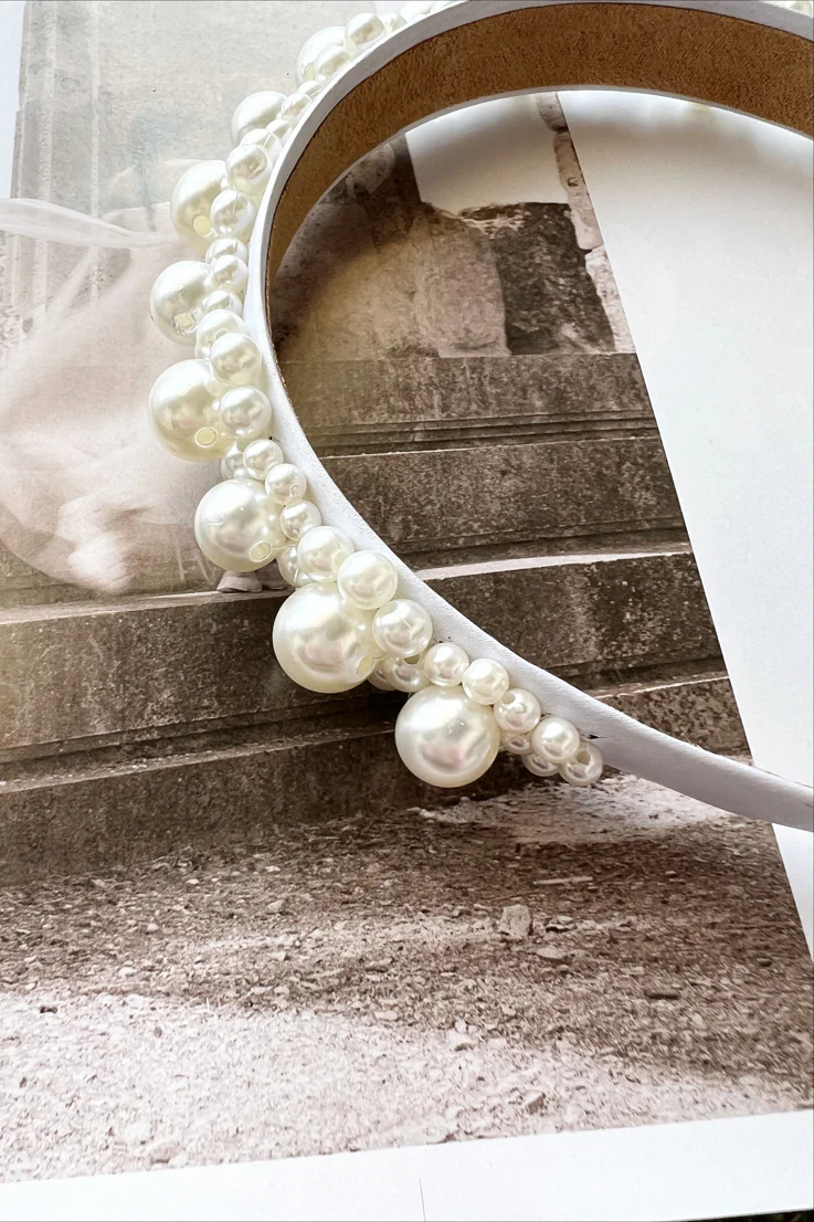 Statement Pearl Headband - Image 2