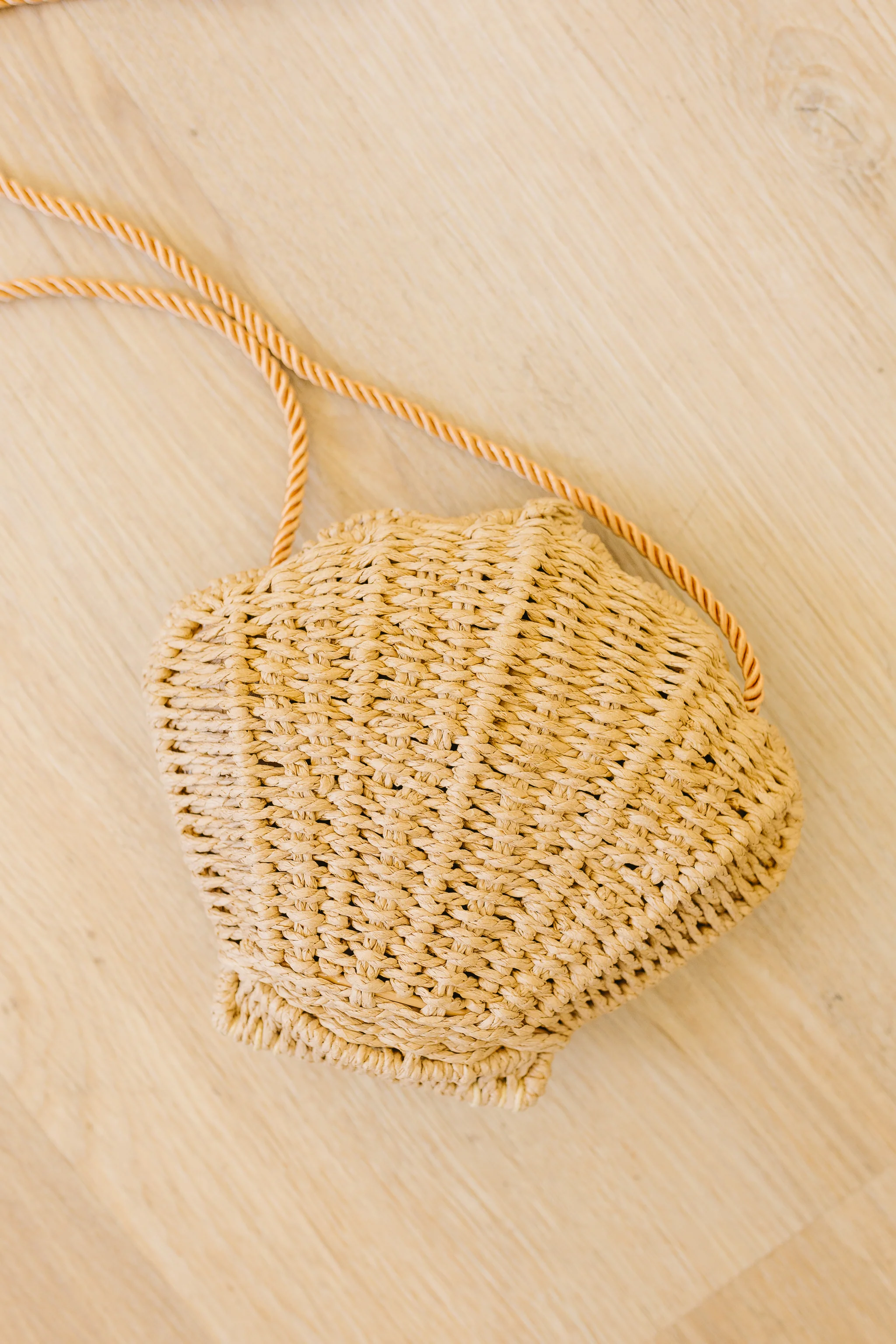 Sunkissed Shell Bag - Image 2
