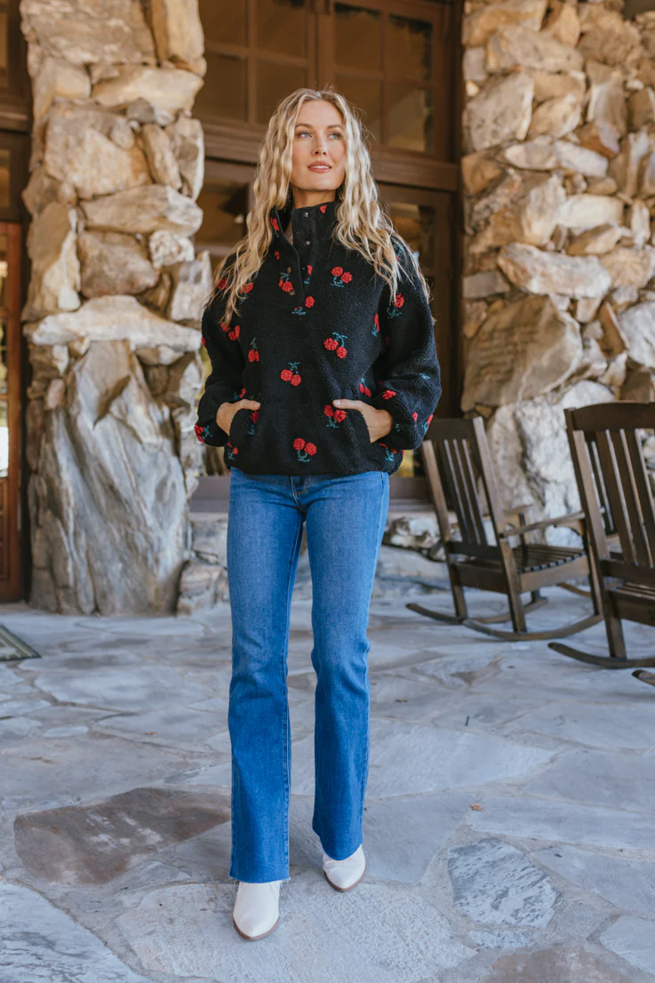 Sweet Cherries Pullover