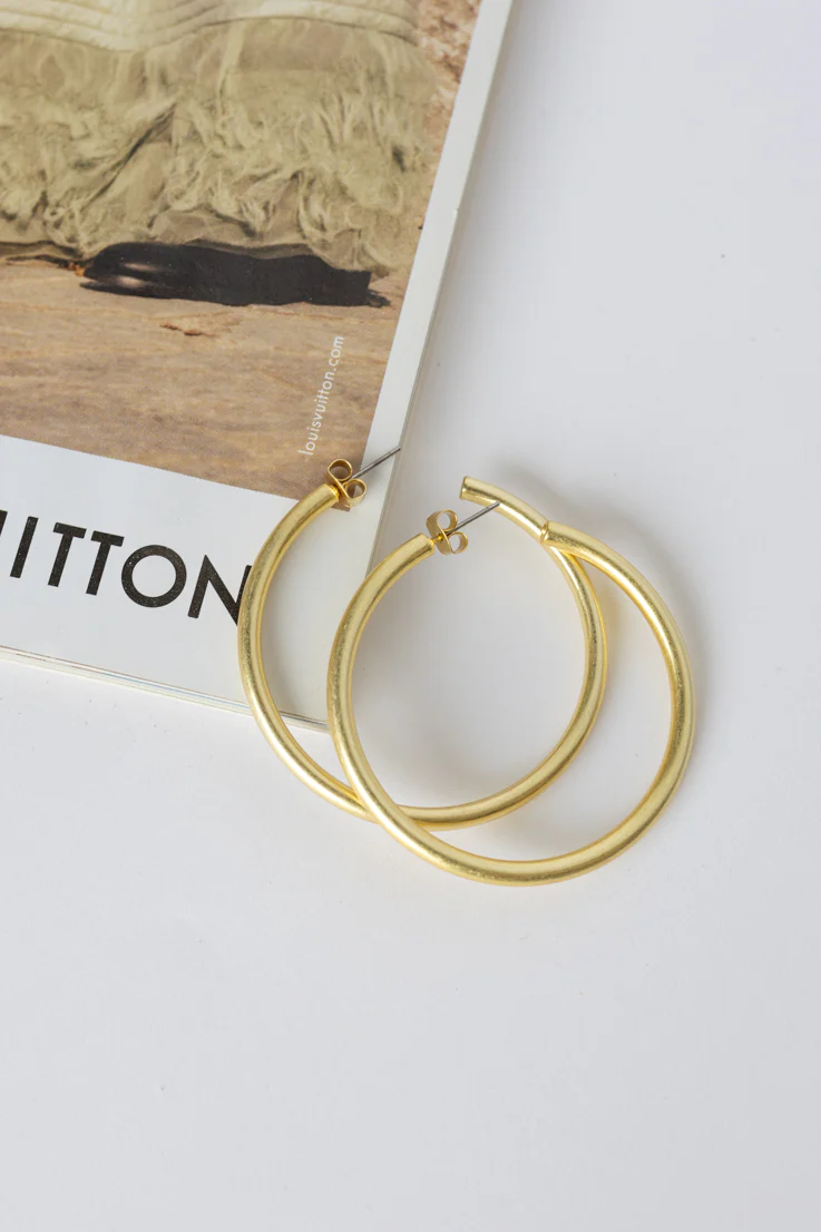 Taylor Hoops - Image 2