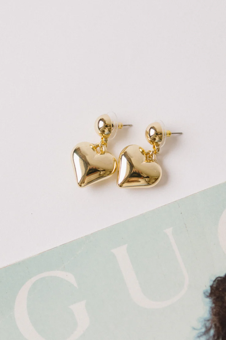 That's Amore Earrings
