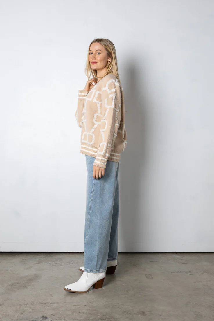 You're A Queen Cardigan - Image 4