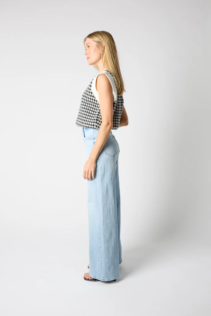 You're Welcome Sweater Vest - Image 4